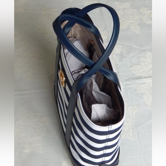MICHAEL KORS NWT FULTON CANVAS STRIPED MED TOTE SHOULDER BAG NAVY AUTHENTIC - Picture 5 of 13